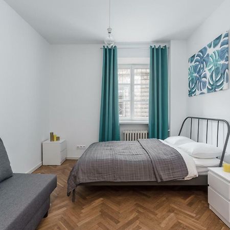 Chill Apartments Brzozowa Old Town Варшава Экстерьер фото