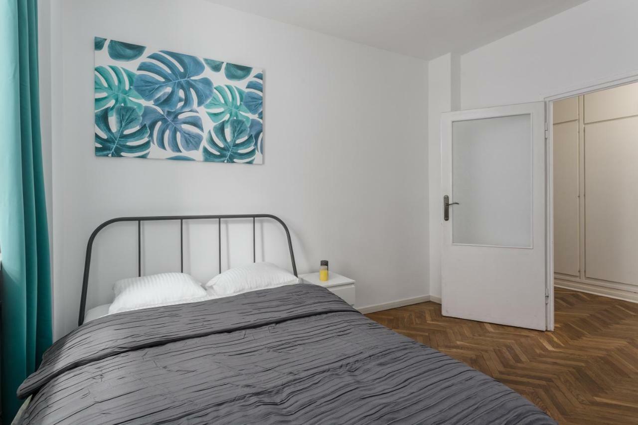 Chill Apartments Brzozowa Old Town Варшава Экстерьер фото