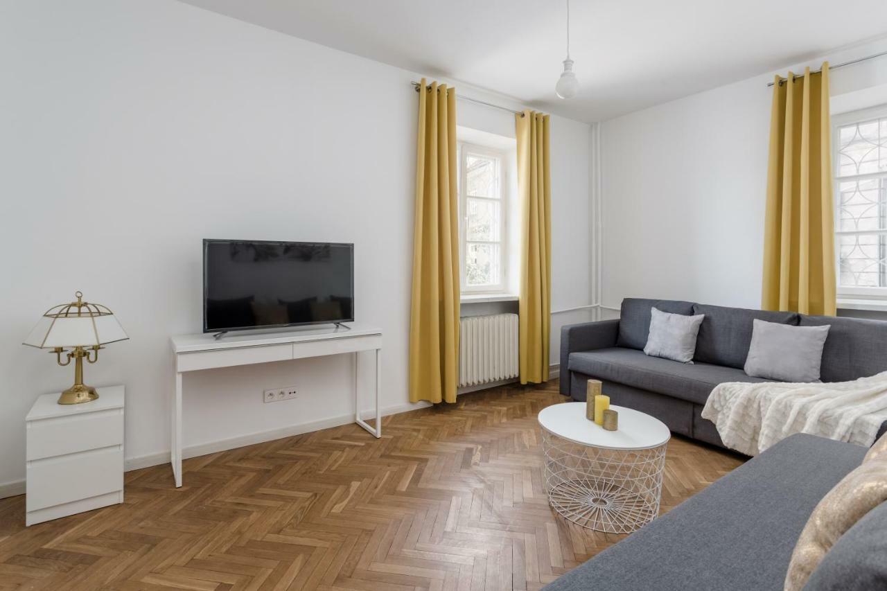 Chill Apartments Brzozowa Old Town Варшава Экстерьер фото